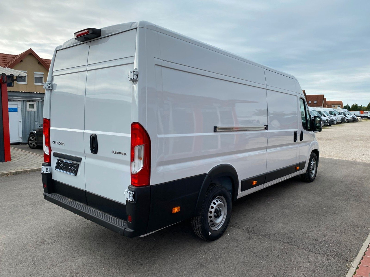 Citroën Jumper Kasten Hochraum 35 L4H2 Heavy BlueHDi 180 - Hladilno vozilo: slika 4 Citroën Jumper Kasten Hochraum 35 L4H2 Heavy BlueHDi 180 - Hladilno vozilo: slika 4