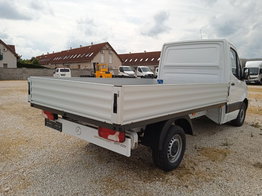 Mercedes-Benz 317 CDI RWD L2 Pritche 3665mm SOFORT Mercedes-Benz 317 CDI RWD L2 Pritche 3665mm SOFORT - Dostavno vozilo s kesonom: slika 3 Mercedes-Benz 317 CDI RWD L2 Pritche 3665mm SOFORT Mercedes-Benz 317 CDI RWD L2 Pritche 3665mm SOFORT - Dostavno vozilo s kesonom: slika 3