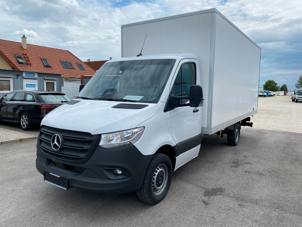 Mercedes-Benz Sprinter 319 Koffer - Dostavno vozilo z zabojnikom: slika 1 Mercedes-Benz Sprinter 319 Koffer - Dostavno vozilo z zabojnikom: slika 1