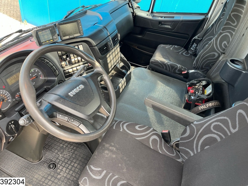 Tovornjak s kesonom, Tovornjak z dvigalom Iveco Trakker 360 8x4, EURO 6, Retarder, Palfinger: slika 13