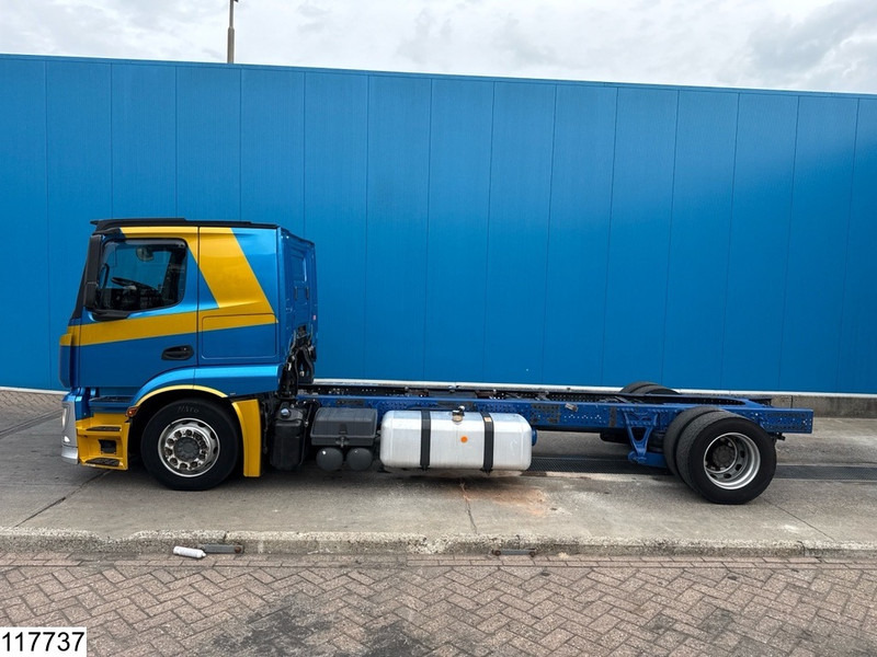 Tovornjak-šasija Mercedes-Benz Actros 1843 EURO 6, Hydrauliek: slika 11