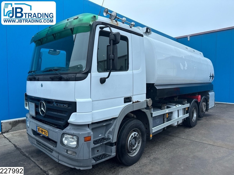 Mercedes-Benz Actros 2532 6x2, EURO 5, 23600 Liter, 5 Comp, LAG - Tovornjak cisterna: slika 1 Mercedes-Benz Actros 2532 6x2, EURO 5, 23600 Liter, 5 Comp, LAG - Tovornjak cisterna: slika 1