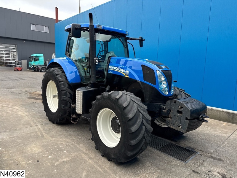 New Holland T 7.210 T7.210 - Traktor: slika 3 New Holland T 7.210 T7.210 - Traktor: slika 3