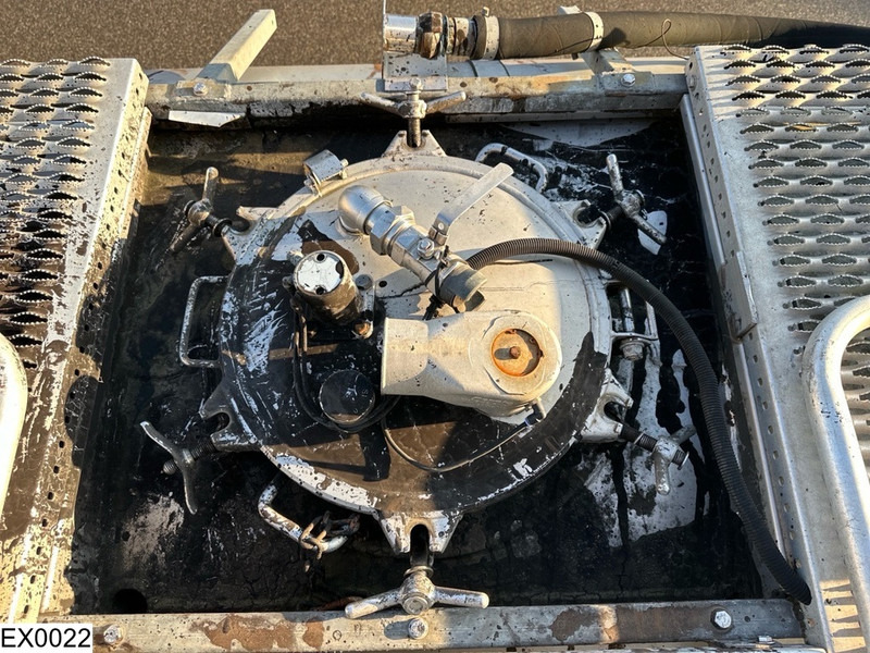 Polprikolica cisterna Trailor Bitum 34120 Liter, 1 Compartment: slika 17 Polprikolica cisterna Trailor Bitum 34120 Liter, 1 Compartment: slika 17