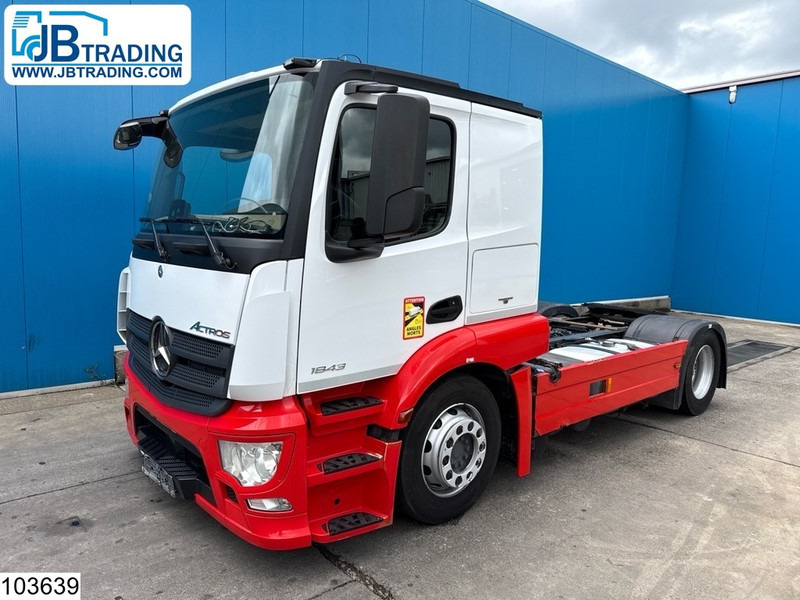 Mercedes-Benz Actros 1843 EURO 6, Retarder, PTO, LOHR, Standairco - Vlačilec: slika 1 Mercedes-Benz Actros 1843 EURO 6, Retarder, PTO, LOHR, Standairco - Vlačilec: slika 1