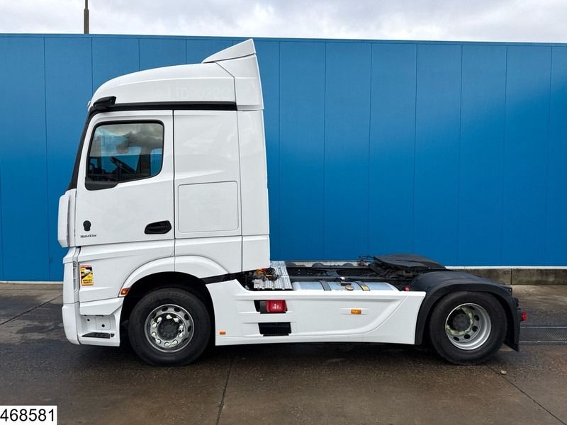 Mercedes-Benz Actros 1845 EURO 6, Mirrorcams, New tyres - Vlačilec: slika 3 Mercedes-Benz Actros 1845 EURO 6, Mirrorcams, New tyres - Vlačilec: slika 3