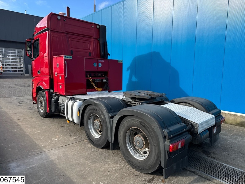 Mercedes-Benz Actros 3363 6X4, EURO 6, Retarder - Vlačilec: slika 4 Mercedes-Benz Actros 3363 6X4, EURO 6, Retarder - Vlačilec: slika 4