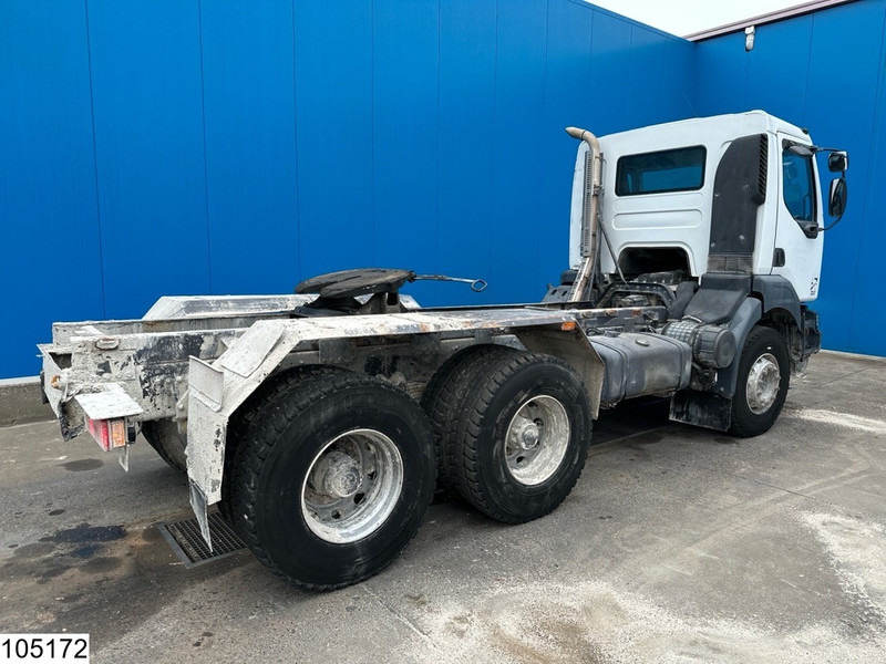Renault Kerax 370 6x4, Manual, Steel suspension - Vlačilec: slika 2 Renault Kerax 370 6x4, Manual, Steel suspension - Vlačilec: slika 2