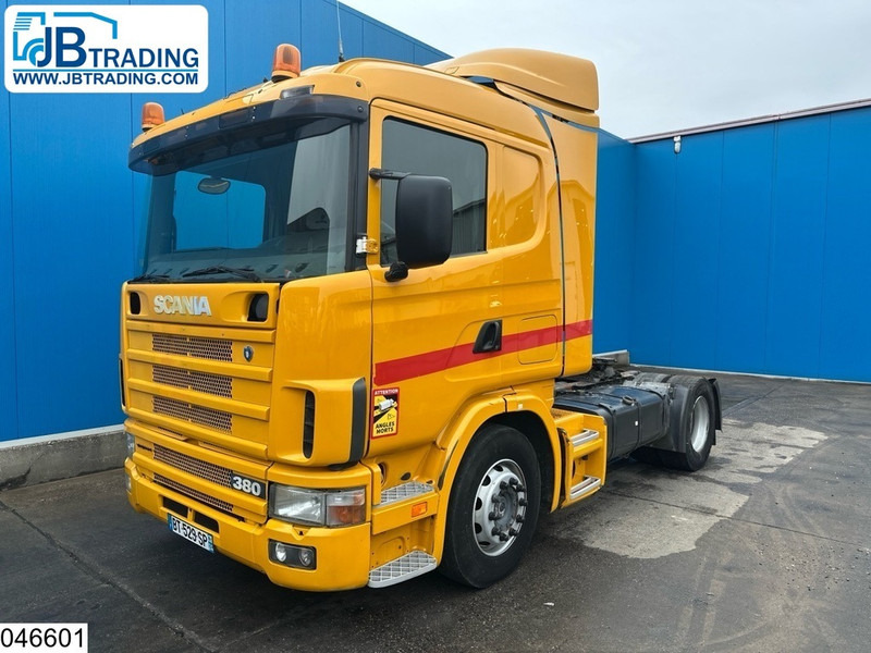 Scania 114 380 - Vlačilec: slika 1 Scania 114 380 - Vlačilec: slika 1