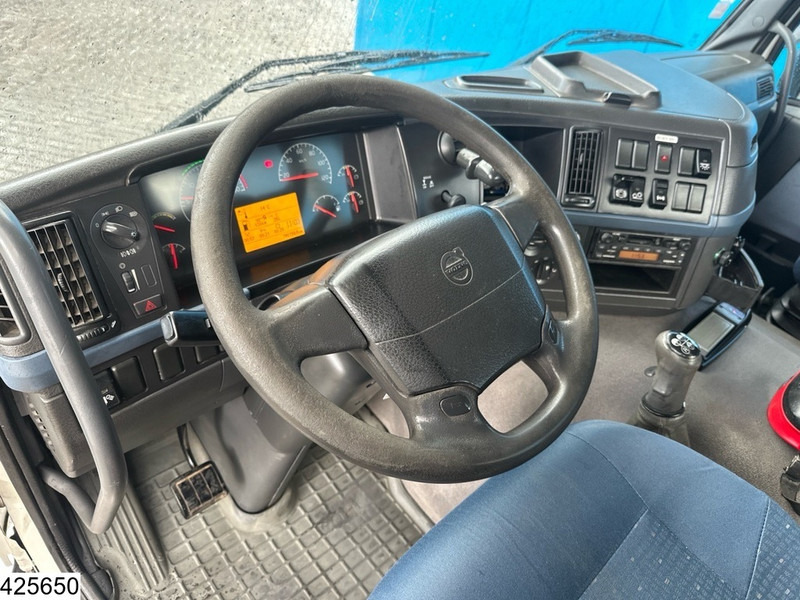 Volvo FM 300 6 X 2, Manual, Steel suspension, Palfinger - Tovornjak s kesonom, Tovornjak z dvigalom: slika 5 Volvo FM 300 6 X 2, Manual, Steel suspension, Palfinger - Tovornjak s kesonom, Tovornjak z dvigalom: slika 5