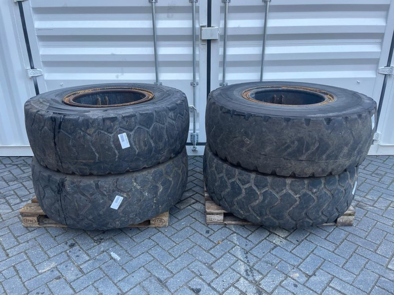 Ahlmann AZ14-BKT 17.5R25-Tire/Reifen/Band - Gume in platišča za Gradbeni stroj: slika 1 Ahlmann AZ14-BKT 17.5R25-Tire/Reifen/Band - Gume in platišča za Gradbeni stroj: slika 1