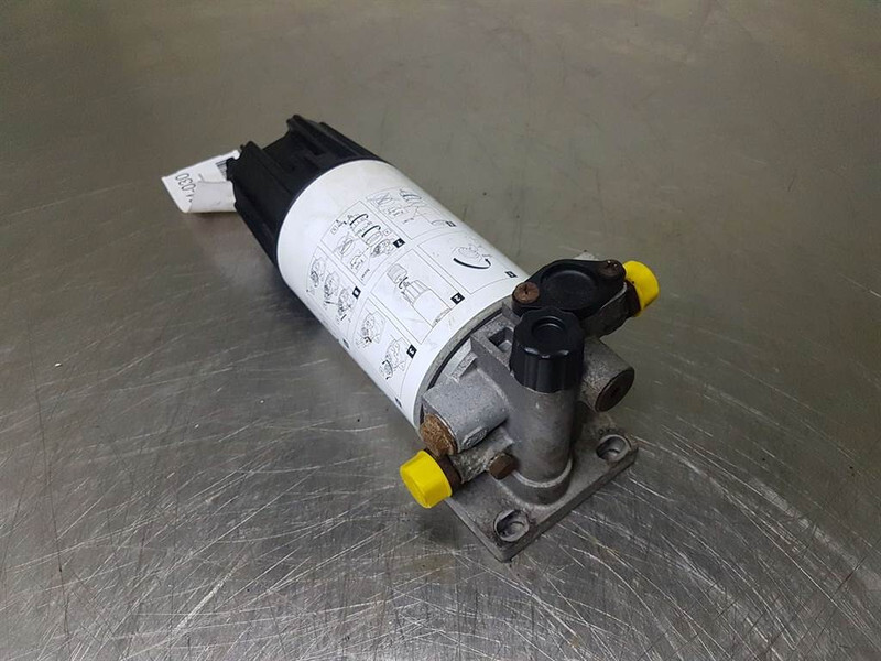 Ahlmann AZ210E-23110509/23116435-Pre-filter/Vorfilter - Motor za Gradbeni stroj: slika 1 Ahlmann AZ210E-23110509/23116435-Pre-filter/Vorfilter - Motor za Gradbeni stroj: slika 1
