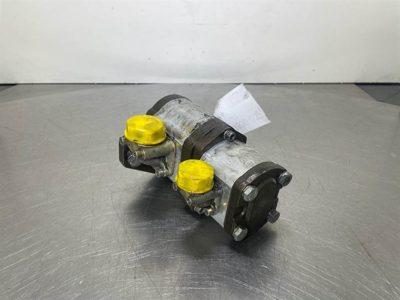 Ahlmann AZ6-4198288A/4198096A/4117394A-Gearpump - Hidravlika za Gradbeni stroj: slika 2 Ahlmann AZ6-4198288A/4198096A/4117394A-Gearpump - Hidravlika za Gradbeni stroj: slika 2