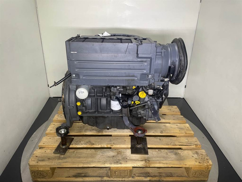 Ahlmann AZ6-Deutz BF4L2011-Engine/Motor - Motor za Gradbeni stroj: slika 1 Ahlmann AZ6-Deutz BF4L2011-Engine/Motor - Motor za Gradbeni stroj: slika 1