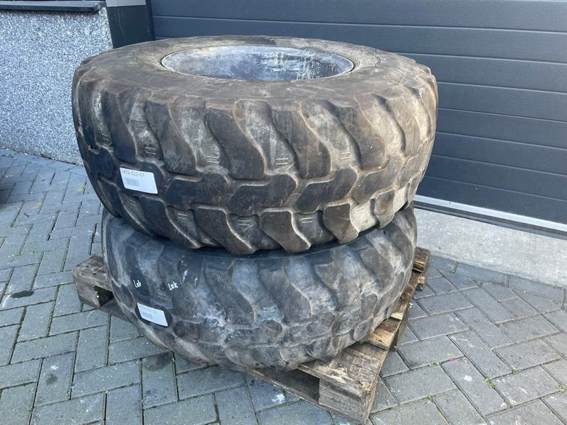 Ahlmann AZ85-Dunlop 405/70R20 (16/70R20)-Tire/Reifen/Band - Gume in platišča za Gradbeni stroj: slika 2 Ahlmann AZ85-Dunlop 405/70R20 (16/70R20)-Tire/Reifen/Band - Gume in platišča za Gradbeni stroj: slika 2
