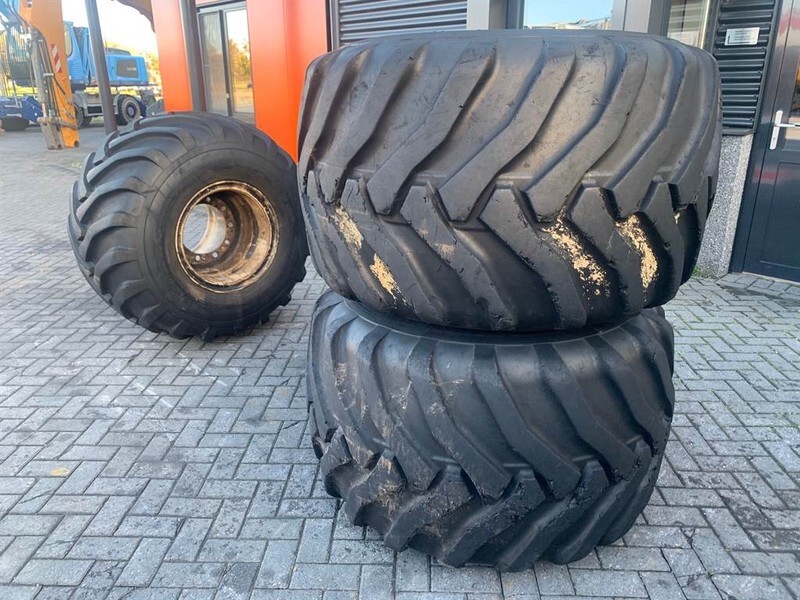 Alliance 48x31.00-20 NHS - Flotation 331 - Tire/Reifen/Band - Gume in platišča za Gradbeni stroj: slika 1 Alliance 48x31.00-20 NHS - Flotation 331 - Tire/Reifen/Band - Gume in platišča za Gradbeni stroj: slika 1