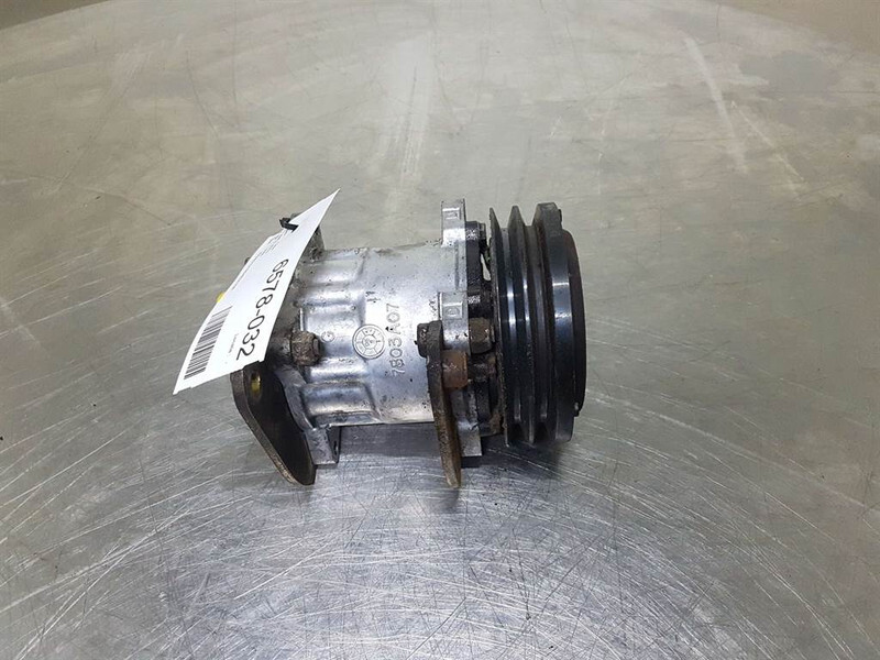Case 621D-Sanden U4611-Compressor/Kompressor/Aircopomp - Motor za Gradbeni stroj: slika 1 Case 621D-Sanden U4611-Compressor/Kompressor/Aircopomp - Motor za Gradbeni stroj: slika 1