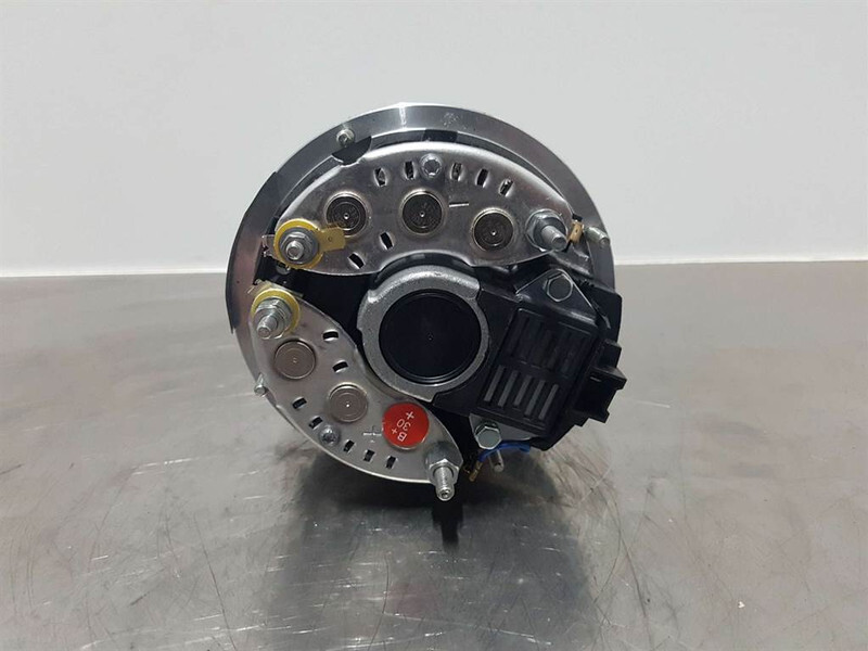 Deutz 1011-14V 60A-Alternator/Lichtmaschine/Dynamo - Motor za Gradbeni stroj: slika 5 Deutz 1011-14V 60A-Alternator/Lichtmaschine/Dynamo - Motor za Gradbeni stroj: slika 5