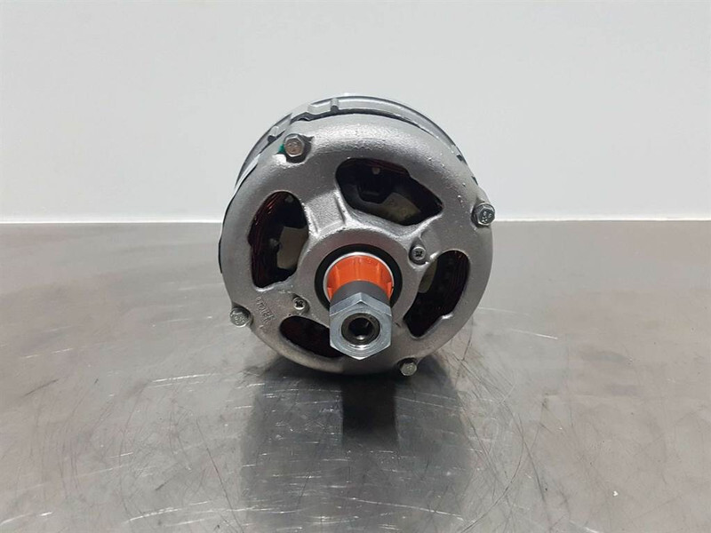 Deutz 1011-14V 60A-Alternator/Lichtmaschine/Dynamo - Motor za Gradbeni stroj: slika 2 Deutz 1011-14V 60A-Alternator/Lichtmaschine/Dynamo - Motor za Gradbeni stroj: slika 2