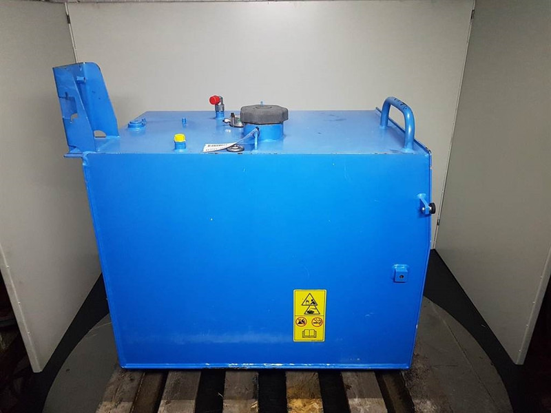 Fuchs MHL320-Terex 6732014000-Fuel tank/Kraftstofftank - Okvir/ Šasija za Gradbeni stroj: slika 3 Fuchs MHL320-Terex 6732014000-Fuel tank/Kraftstofftank - Okvir/ Šasija za Gradbeni stroj: slika 3