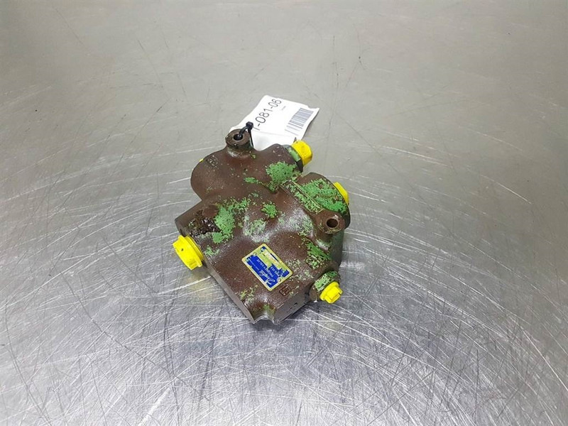 Hitachi W110A-Sauer Danfoss OLS160-152B1012-Priority valve - Hidravlika za Gradbeni stroj: slika 2 Hitachi W110A-Sauer Danfoss OLS160-152B1012-Priority valve - Hidravlika za Gradbeni stroj: slika 2