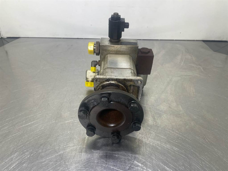 Hyundai HL757-7A-11LD-30700 / VAD0511111-Fan motor - Hidravlika za Gradbeni stroj: slika 3 Hyundai HL757-7A-11LD-30700 / VAD0511111-Fan motor - Hidravlika za Gradbeni stroj: slika 3