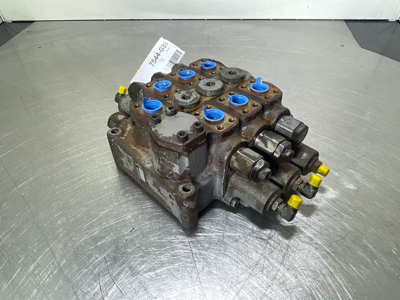 Hyundai HL757-7A-31LD-00030-WA28D7D7F1-57-Valve/Ventile - Hidravlika za Gradbeni stroj: slika 3 Hyundai HL757-7A-31LD-00030-WA28D7D7F1-57-Valve/Ventile - Hidravlika za Gradbeni stroj: slika 3