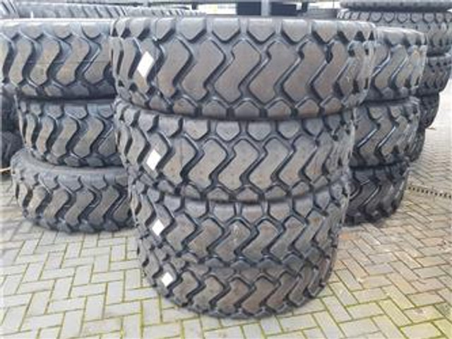 KING Rock 17.5R25-Tire/Reifen/Band - Guma za Gradbeni stroj: slika 1 KING Rock 17.5R25-Tire/Reifen/Band - Guma za Gradbeni stroj: slika 1