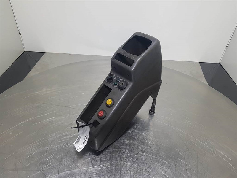 Komatsu PW 75/95 (FAI) - Dashboard/Console/Konsole - Kabina in notranjost za Gradbeni stroj: slika 3 Komatsu PW 75/95 (FAI) - Dashboard/Console/Konsole - Kabina in notranjost za Gradbeni stroj: slika 3