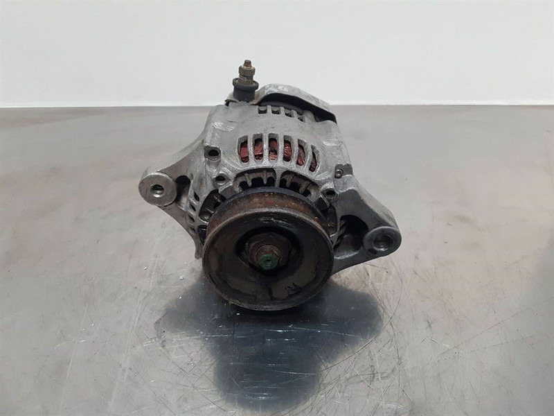 Kubota 12V 30A - Alternator/Lichtmaschine/Dynamo - Motor za Gradbeni stroj: slika 2 Kubota 12V 30A - Alternator/Lichtmaschine/Dynamo - Motor za Gradbeni stroj: slika 2
