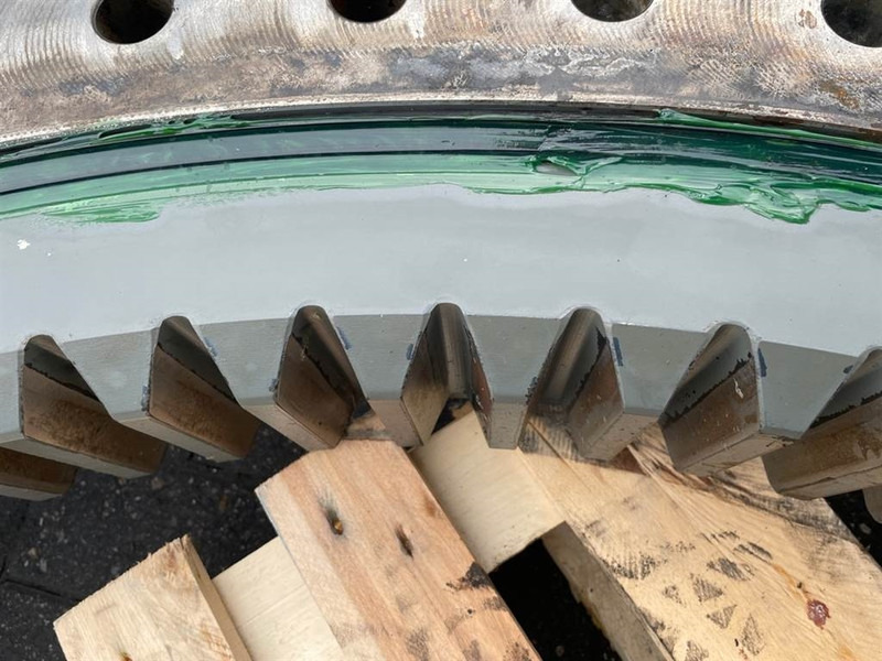 Liebherr LH80-90216012-Slewing ring/Drehkranz/Draaikrans - Okvir/ Šasija za Gradbeni stroj: slika 3 Liebherr LH80-90216012-Slewing ring/Drehkranz/Draaikrans - Okvir/ Šasija za Gradbeni stroj: slika 3