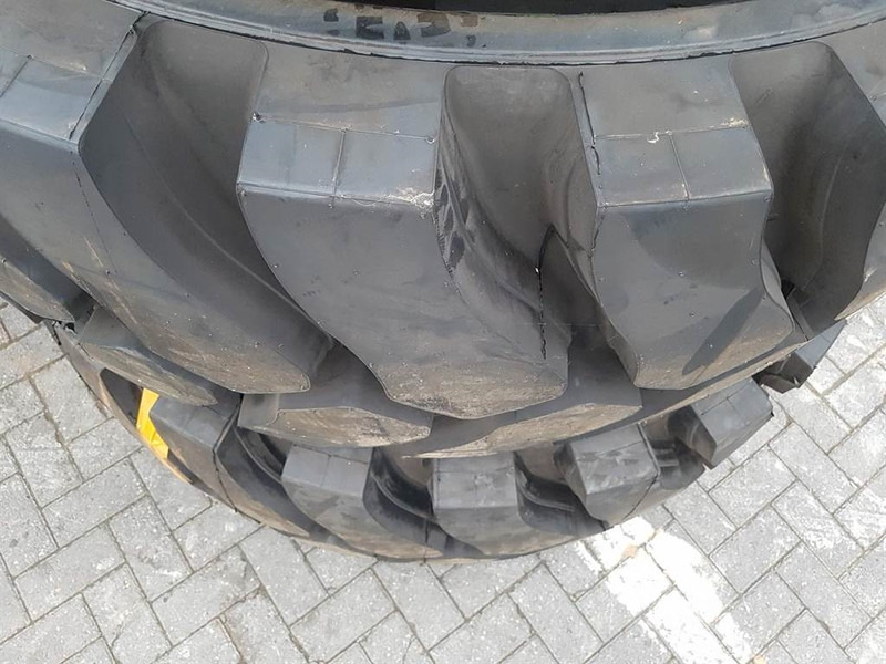 MTP 26.5-R25 - WB05 - Tyre/Reifen/Band - Guma za Gradbeni stroj: slika 3 MTP 26.5-R25 - WB05 - Tyre/Reifen/Band - Guma za Gradbeni stroj: slika 3