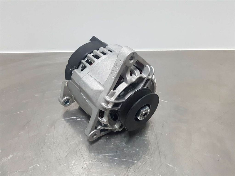 Manitou 12V 80A - Alternator/Lichtmaschine/Dynamo - Motor za Gradbeni stroj: slika 1 Manitou 12V 80A - Alternator/Lichtmaschine/Dynamo - Motor za Gradbeni stroj: slika 1