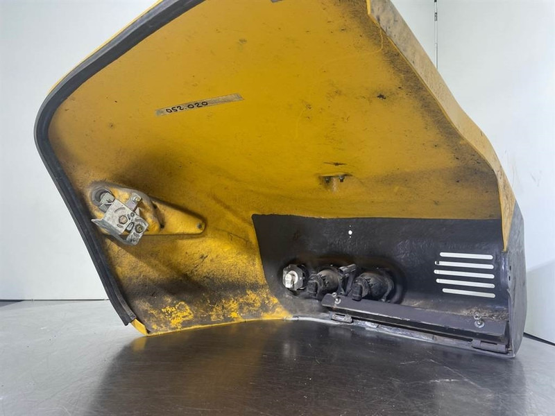 Mecalac 12MTX-5381157-Hood/Haube/Kap - Okvir/ Šasija za Gradbeni stroj: slika 4 Mecalac 12MTX-5381157-Hood/Haube/Kap - Okvir/ Šasija za Gradbeni stroj: slika 4