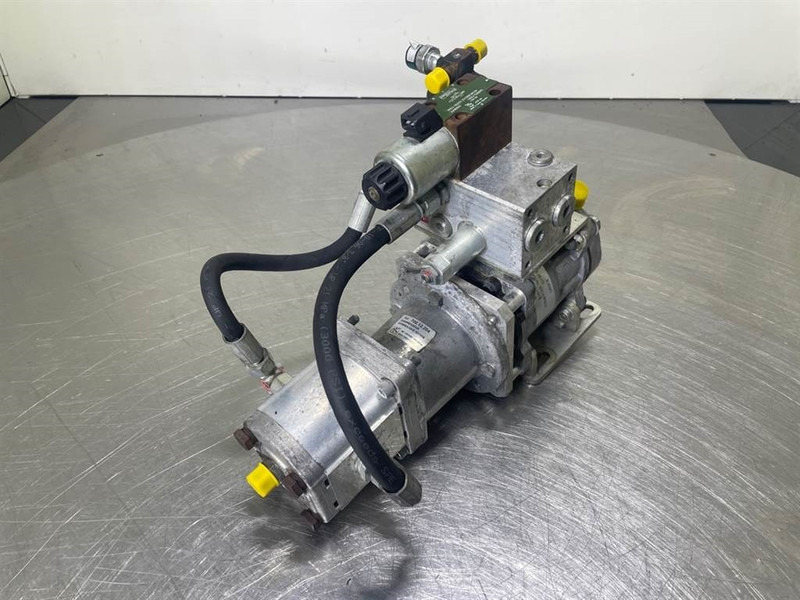 Mecalac 12MTX-5620108/6090359/6050187-Compressor - Motor za Gradbeni stroj: slika 2 Mecalac 12MTX-5620108/6090359/6050187-Compressor - Motor za Gradbeni stroj: slika 2
