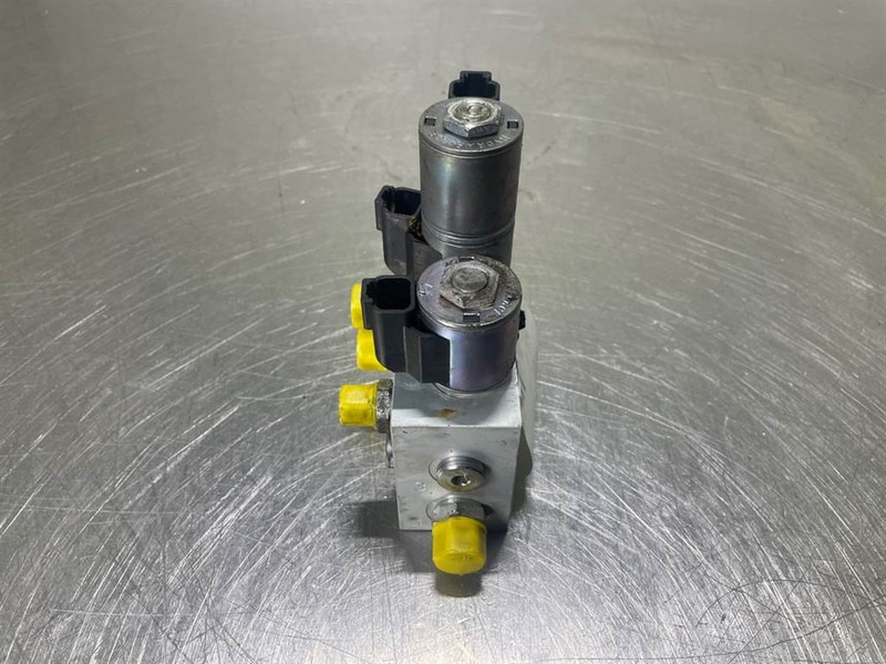 Mecalac 12MTX-6090387-Servo valve/Servoventil/Servoventiel - Hidravlika za Gradbeni stroj: slika 3 Mecalac 12MTX-6090387-Servo valve/Servoventil/Servoventiel - Hidravlika za Gradbeni stroj: slika 3