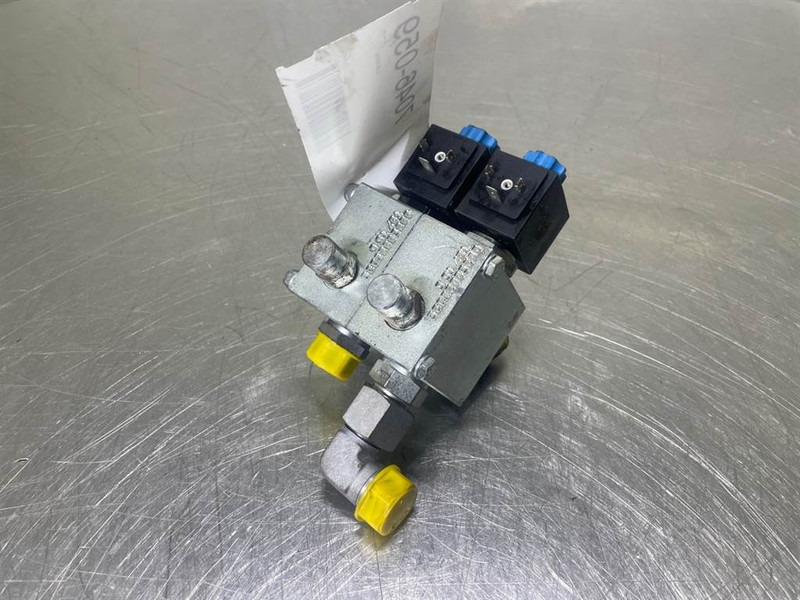 Mecalac 12MTX-6090481-Walvoil 5KT7200301-2/2 Valve - Hidravlika za Gradbeni stroj: slika 1 Mecalac 12MTX-6090481-Walvoil 5KT7200301-2/2 Valve - Hidravlika za Gradbeni stroj: slika 1