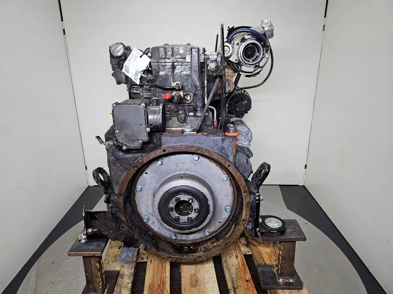 Motor za Gradbeni stroj New Holland W110C-FPT F4HFE413J-Engine/Motor: slika 6