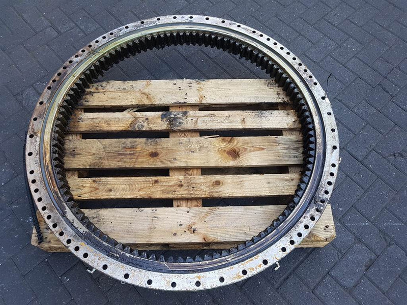 Sennebogen 127079 - 818 - Slewing ring/Drehring/Draaikrans - Okvir/ Šasija: slika 2 Sennebogen 127079 - 818 - Slewing ring/Drehring/Draaikrans - Okvir/ Šasija: slika 2