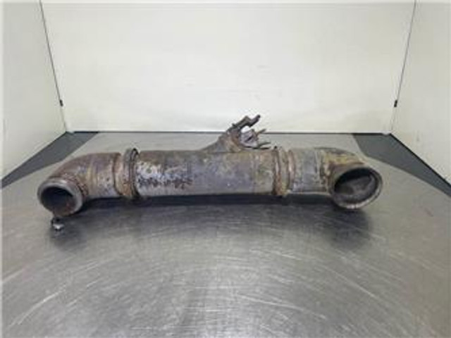 Sennebogen 835E - Exhaust pipe/Auspuff/Uitlaat - Motor za Gradbeni stroj: slika 1 Sennebogen 835E - Exhaust pipe/Auspuff/Uitlaat - Motor za Gradbeni stroj: slika 1