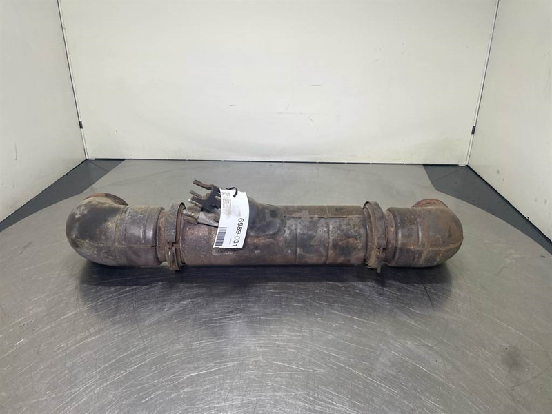 Sennebogen 835E - Exhaust pipe/Auspuff/Uitlaat - Motor za Gradbeni stroj: slika 3 Sennebogen 835E - Exhaust pipe/Auspuff/Uitlaat - Motor za Gradbeni stroj: slika 3