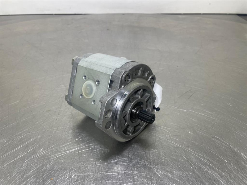 Terex TL120-5090661561-Gearpump/Zahnradpumpe - Hidravlika za Gradbeni stroj: slika 1 Terex TL120-5090661561-Gearpump/Zahnradpumpe - Hidravlika za Gradbeni stroj: slika 1