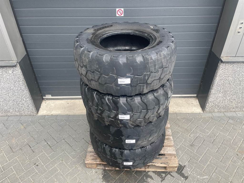 Terex TL120-Barkley 405/70R20-Tire/Reifen/Band - Gume in platišča za Gradbeni stroj: slika 2 Terex TL120-Barkley 405/70R20-Tire/Reifen/Band - Gume in platišča za Gradbeni stroj: slika 2
