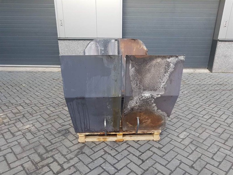 Terex TL260-0457006031-Mud guard/Kotfluegel/Spatbord - Blatnik za Gradbeni stroj: slika 2 Terex TL260-0457006031-Mud guard/Kotfluegel/Spatbord - Blatnik za Gradbeni stroj: slika 2
