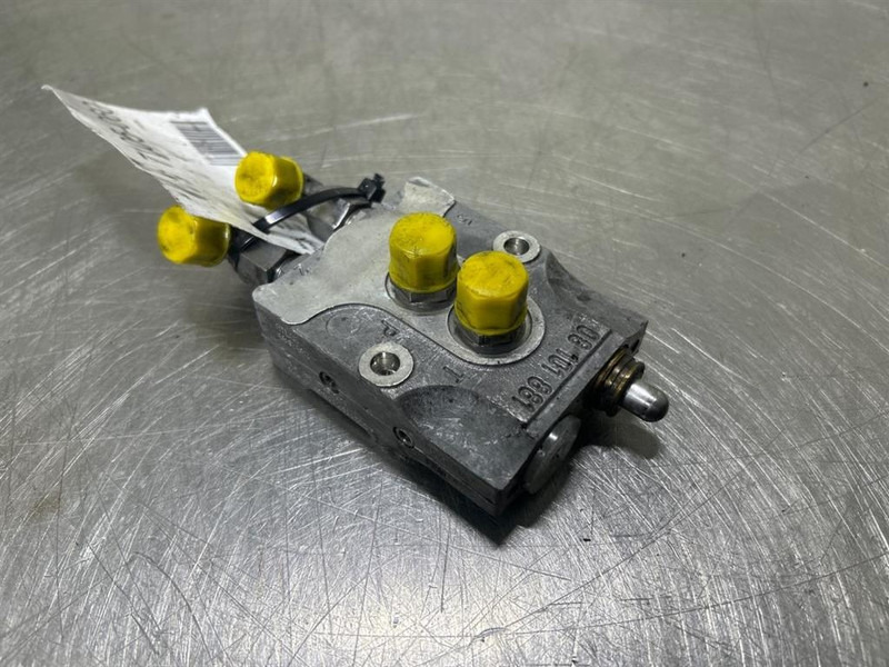 Terex TW150-6047883-Valve/Ventile/Ventiel - Hidravlika za Gradbeni stroj: slika 1 Terex TW150-6047883-Valve/Ventile/Ventiel - Hidravlika za Gradbeni stroj: slika 1