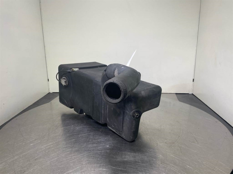 Volvo L30B-Z/X-VOE11306084-Fuel tank/Kraftstofftank - Okvir/ Šasija za Gradbeni stroj: slika 3 Volvo L30B-Z/X-VOE11306084-Fuel tank/Kraftstofftank - Okvir/ Šasija za Gradbeni stroj: slika 3