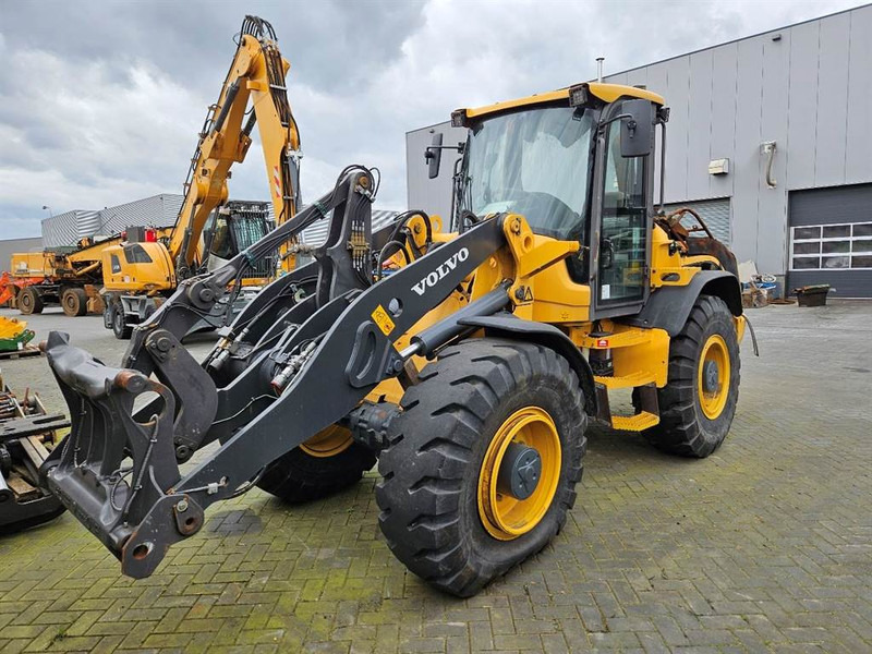 Volvo L50G - (For parts) - Kolesni nakladalec: slika 1 Volvo L50G - (For parts) - Kolesni nakladalec: slika 1