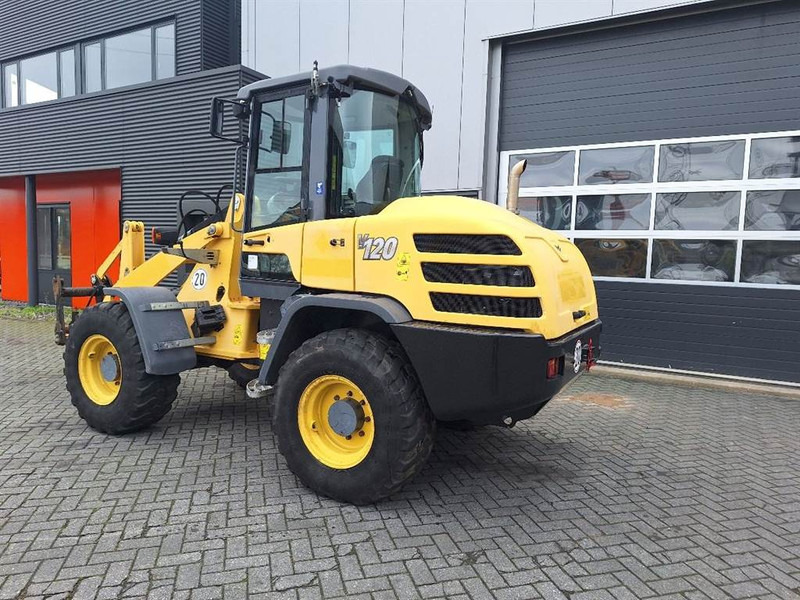 Yanmar V 120 - Kolesni nakladalec: slika 3 Yanmar V 120 - Kolesni nakladalec: slika 3