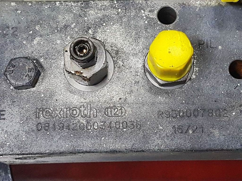 Yanmar V70 Speeder-Lifting cylinder/Hubzylinder/Cilinder - Hidravlika za Gradbeni stroj: slika 4 Yanmar V70 Speeder-Lifting cylinder/Hubzylinder/Cilinder - Hidravlika za Gradbeni stroj: slika 4