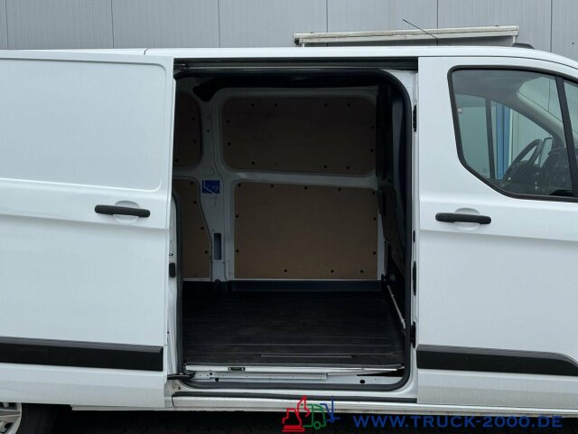 Ford Transit Custom Lang Trend 3Sitzer + Klima + DAB - Mali kombi: slika 5 Ford Transit Custom Lang Trend 3Sitzer + Klima + DAB - Mali kombi: slika 5
